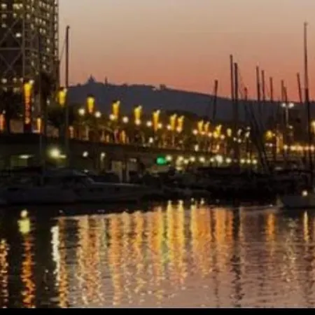 Barco Hotel en barco *