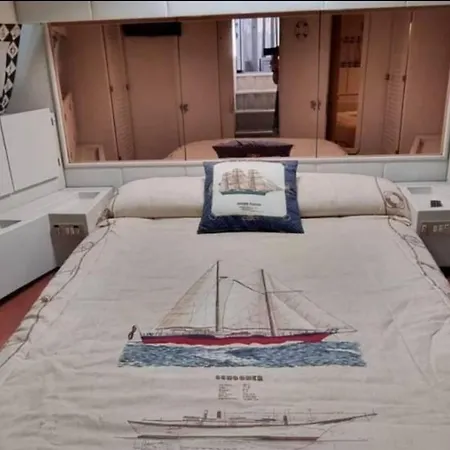 Botel Barco Barcelona